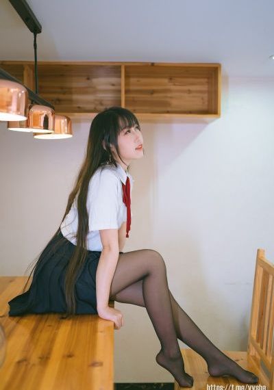 她奶好大水那么多还紧_1080P高清迅雷在线观看