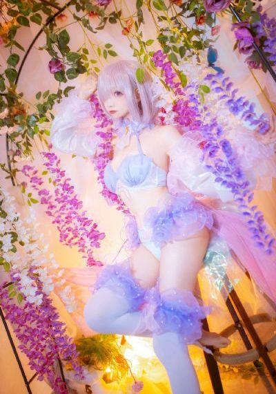 亚洲热综合_720完整视频观看