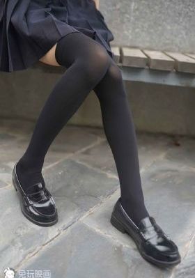 男女扒开双腿猛进入_720电影完整版在线观看