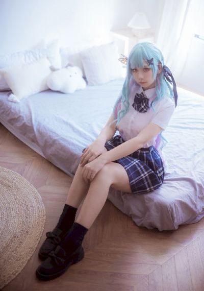 美女光屁股没裤衩_BD韩语在线手机播放