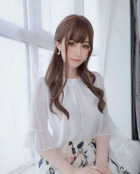久久精品无_免费在线观看播放