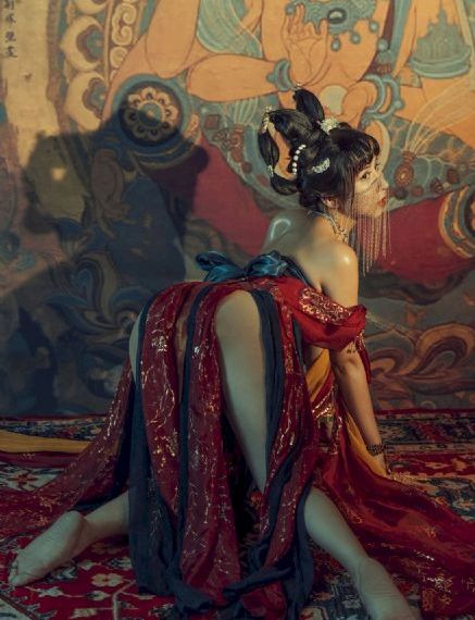 美女裸体操逼_4K免费观看韩国