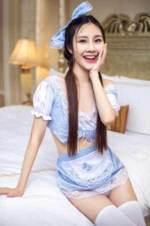 张瑾俞9分06秒撞玻璃视频_DVD手机免费观看完整