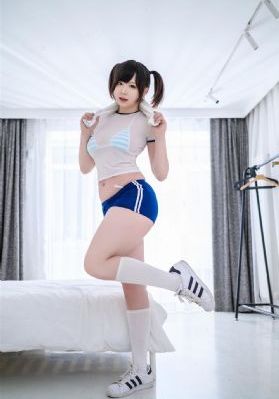 亚洲中文字幕制服自拍_4K免费观看电视剧