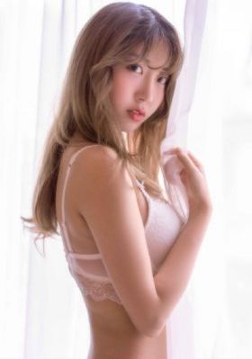 国产精品美女久久久久av下_BD英语电影完整版